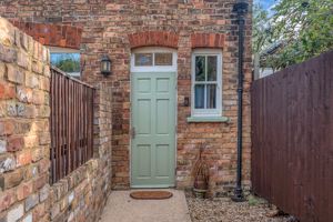 Photo 27- click for photo gallery